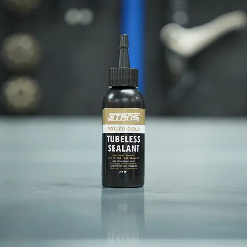 Stans - Rolled Gold Tyre Sealant - White 60ml-2