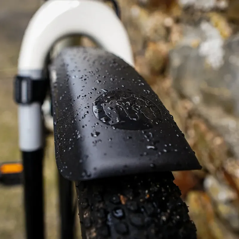 Mucky Nutz Front Zennor Gravel Guard In Black-3