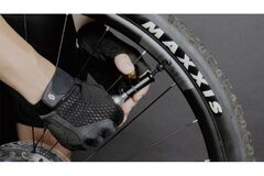 Topeak Tubi Master X 2-IN-1 Kit With CO2 click to zoom image